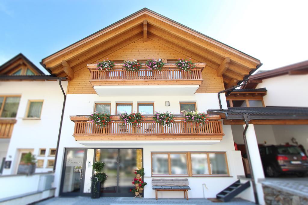 Appartements Sonnenschein Rio Bianco/Weissenbach Екстер'єр фото